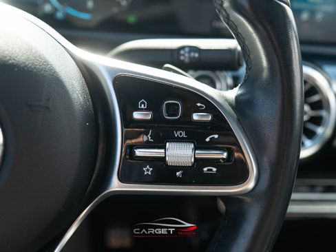 Used 2022 Mercedes-Benz A 220 image 25