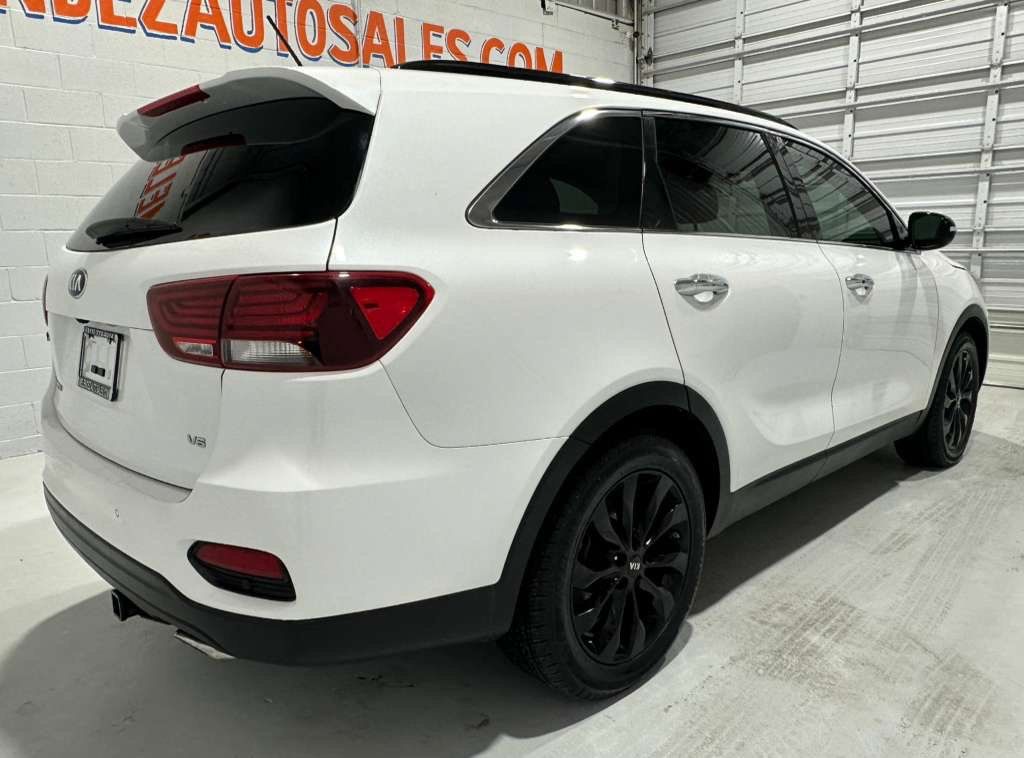 Used 2020 Kia Sorento S FWD image 5