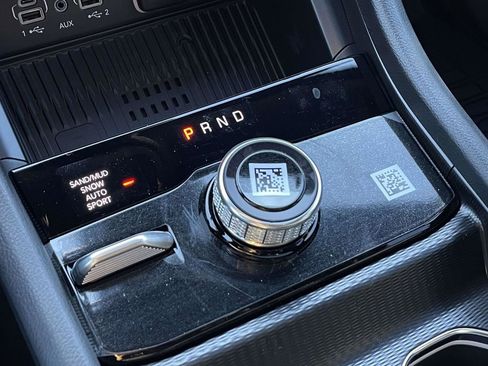 New 2026 Jeep Grand Cherokee Altitude AWD/4WD image 37