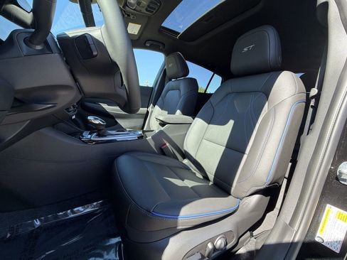 New 2026 Buick Envista Sport Touring w/ Convenience I Package image 27