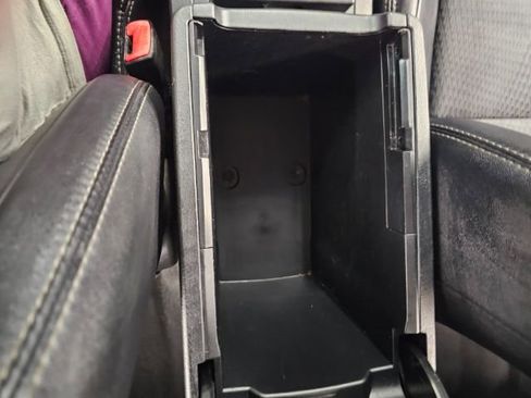 Used 2014 Toyota Camry SE image 18