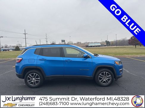 Used 2017 Jeep Compass Latitude w/ Popular Equipment Group image 2