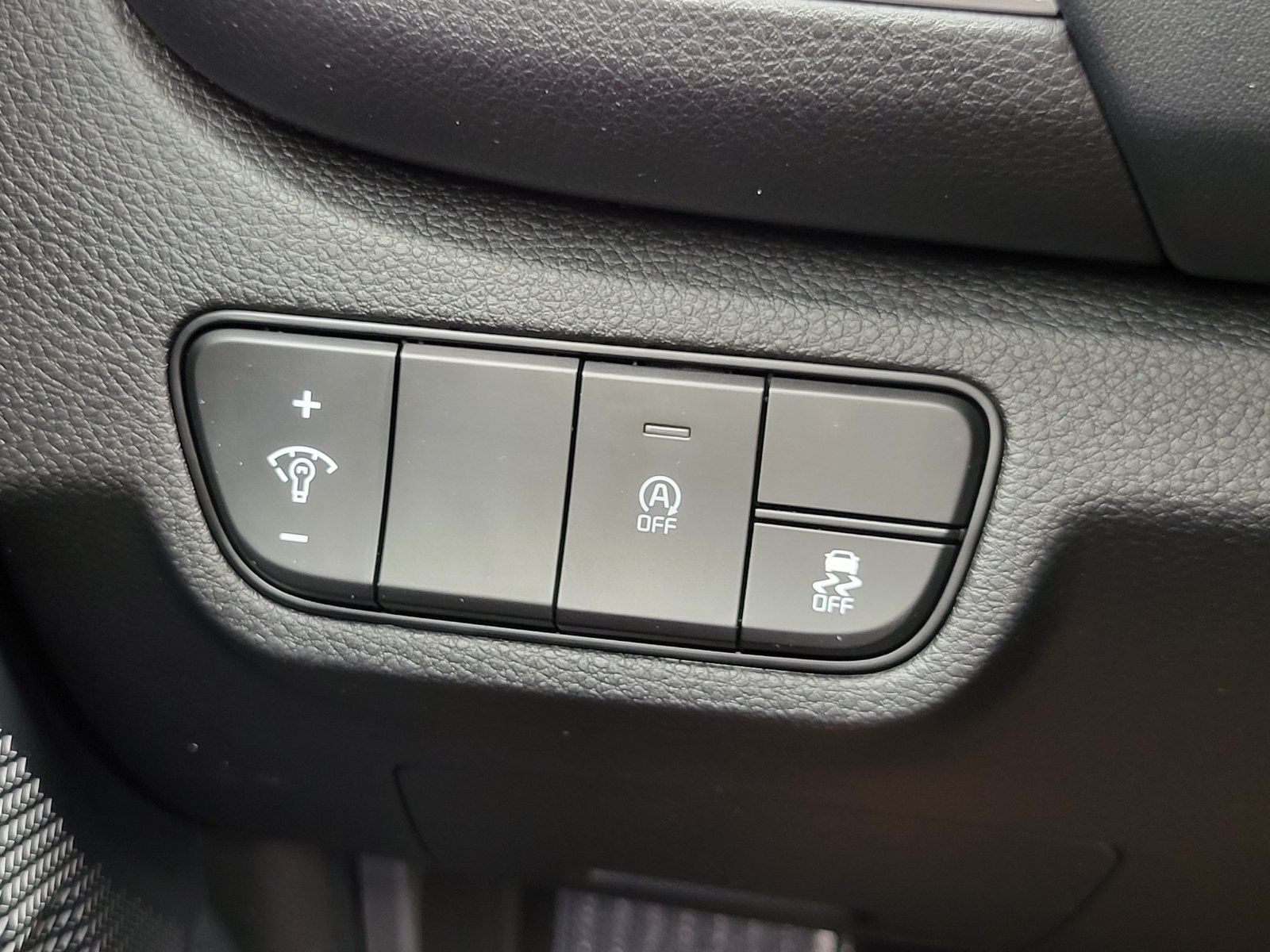 Certified 2024 Kia Seltos EX AWD/4WD image 16