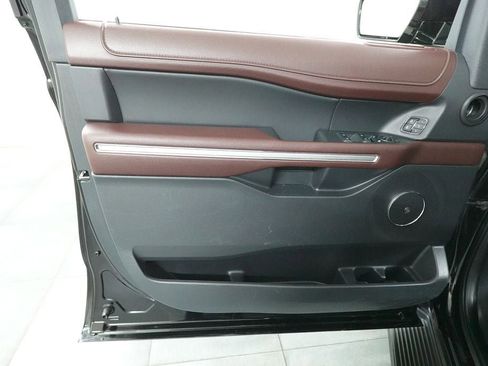 Certified 2024 Ford Expedition Limited AWD/4WD image 22