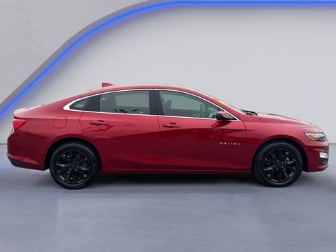 Used 2024 Chevrolet Malibu LT image 11