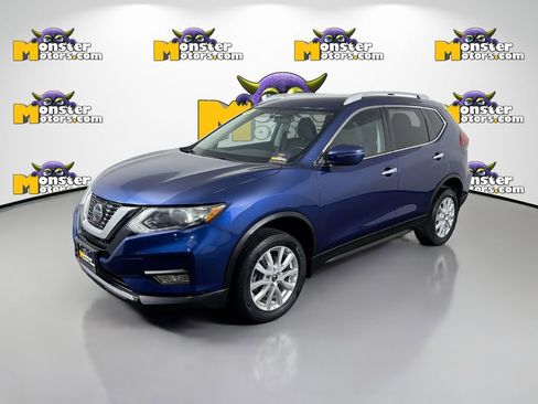 Used 2018 Nissan Rogue SV AWD/4WD image 1