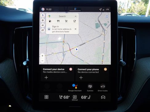 New 2026 Volvo XC60 B5 Plus w/ Protection Package Premier image 21