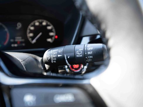 Used 2025 Honda CR-V EX-L image 14