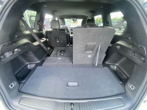 Used 2023 Jeep Grand Cherokee L Laredo AWD/4WD image 27