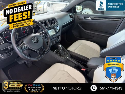 Used 2015 Volkswagen Jetta Sport FWD image 36