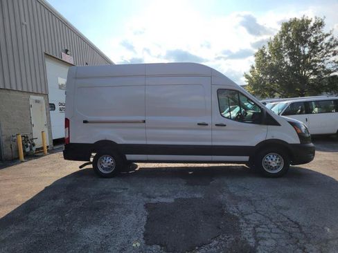 Used 2023 Ford Transit 250 148 High Roof AWD w/ Load Area Protection Package image 7