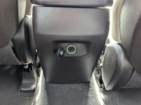 Used 2015 Hyundai Santa Fe Sport w/ Option Group 02 FWD image 14