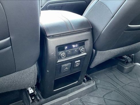 Used 2023 Chevrolet Traverse RS w/ LPO, Floor Liner Package AWD/4WD image 10