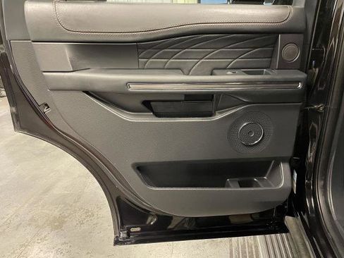 Certified 2023 Ford Expedition Platinum AWD/4WD image 28