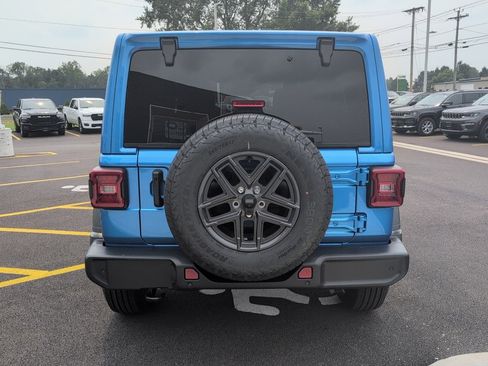 New 2025 Jeep Wrangler Sport S image 6