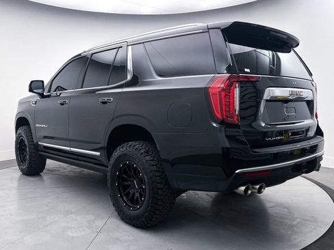 Used 2022 GMC Yukon Denali w/ Advanced Technology Package image 17