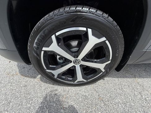 New 2026 Volkswagen Taos SEL AWD/4WD image 27