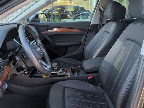 Used 2023 Audi Q5 2.0T Premium Plus w/ Premium Plus Package image 10