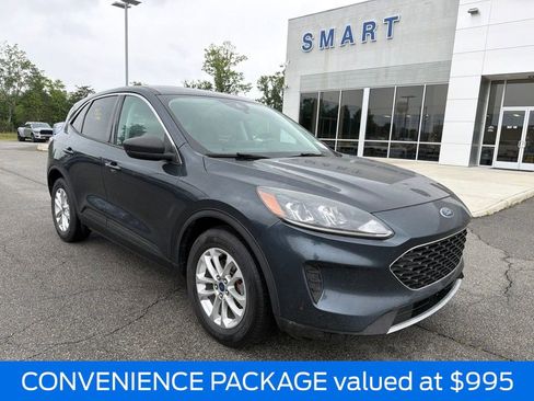 Certified 2022 Ford Escape SE w/ Convenience Package FWD image 3