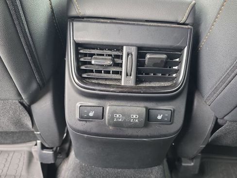 Used 2022 Subaru Outback Wilderness AWD/4WD image 25
