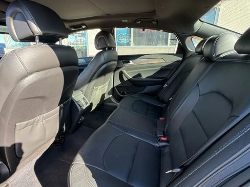 Used 2015 Hyundai Sonata Limited 2.0T image 10