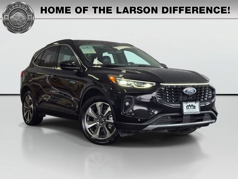 Used 2024 Ford Escape Platinum AWD/4WD image 1