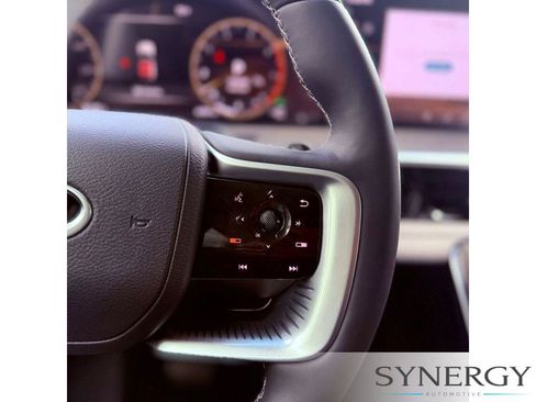 Certified 2026 INFINITI QX80 Luxe AWD/4WD image 16