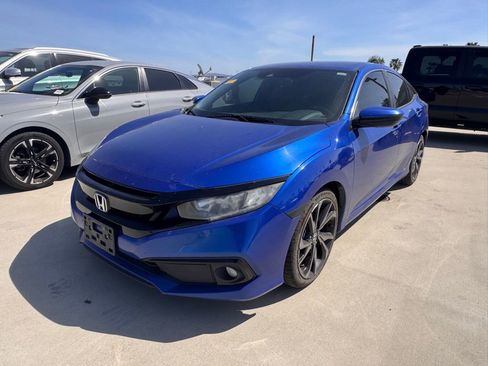 Used 2019 Honda Civic Sport image 3