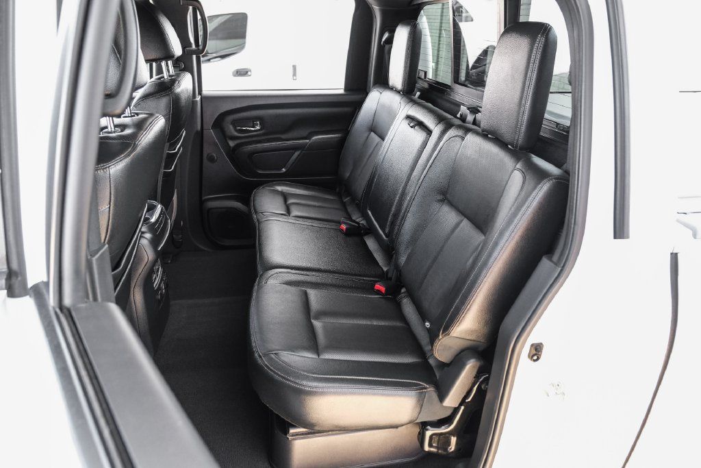 Used 2019 Nissan Titan SL w/ Midnight Edition RWD image 42