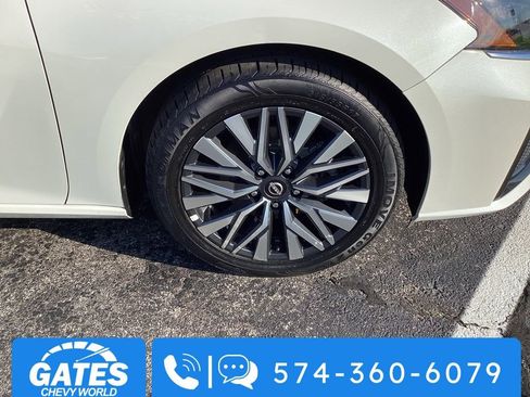 Used 2025 Nissan Altima 2.5 SV image 28