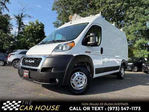 Used 2021 RAM ProMaster 2500 w/ Premium Appearance Group FWD image 2
