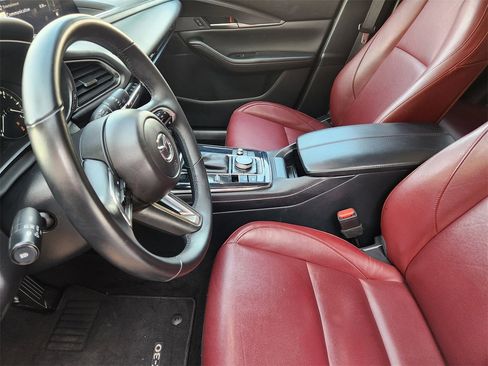 Used 2025 MAZDA CX-30 AWD 2.5 S w/ Preferred Package image 12