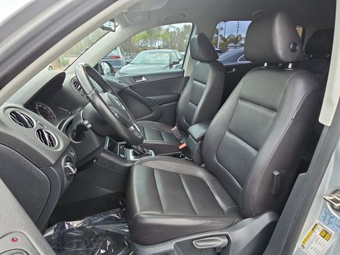 Used 2016 Volkswagen Tiguan S FWD image 14