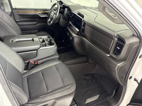 Used 2023 Chevrolet Silverado 1500 LT RWD image 20