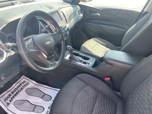 Used 2021 Chevrolet Equinox LT image 16