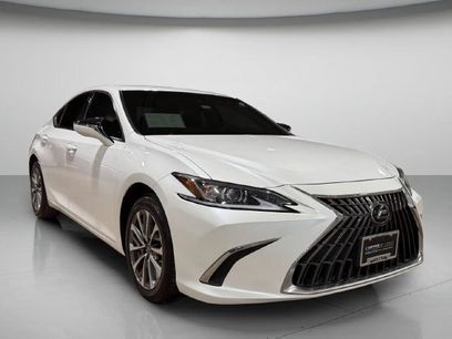 Used 2025 Lexus ES 350 w/ Accessory Package (Z1)