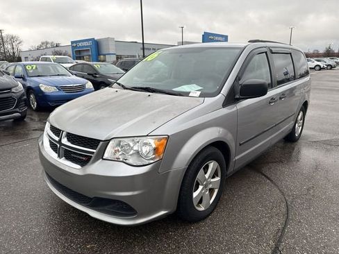 Used 2016 Dodge Grand Caravan SE w/ SE Plus Package image 6