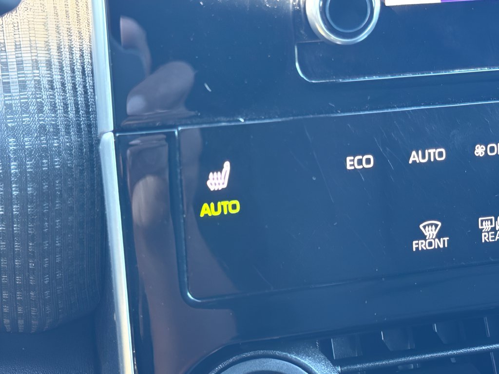 Used 2023 Subaru Solterra AWD image 19