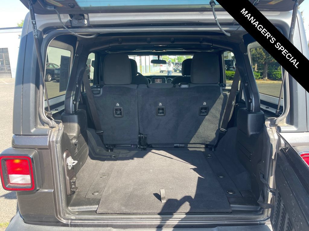 Used 2020 Jeep Wrangler Unlimited Sport S AWD/4WD image 18