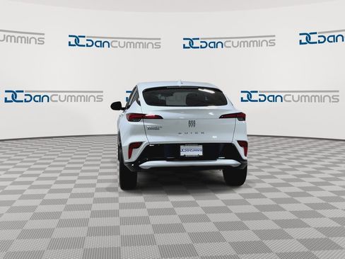 New 2026 Buick Envista Sport Touring image 8