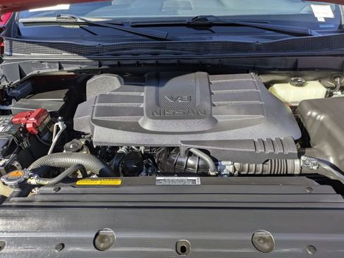 Used 2021 Nissan Titan PRO-4X w/ Pro-4x Convenience Package image 35