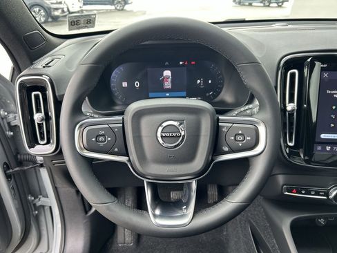 New 2026 Volvo XC40 B5 Ultra w/ Climate Package image 18