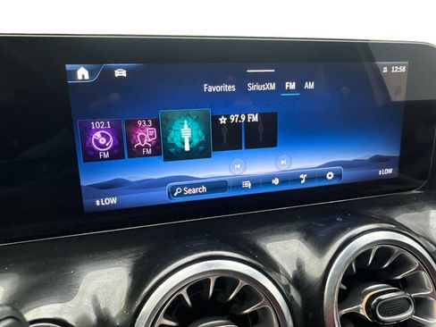 Used 2025 Mercedes-Benz GLA 250 image 60