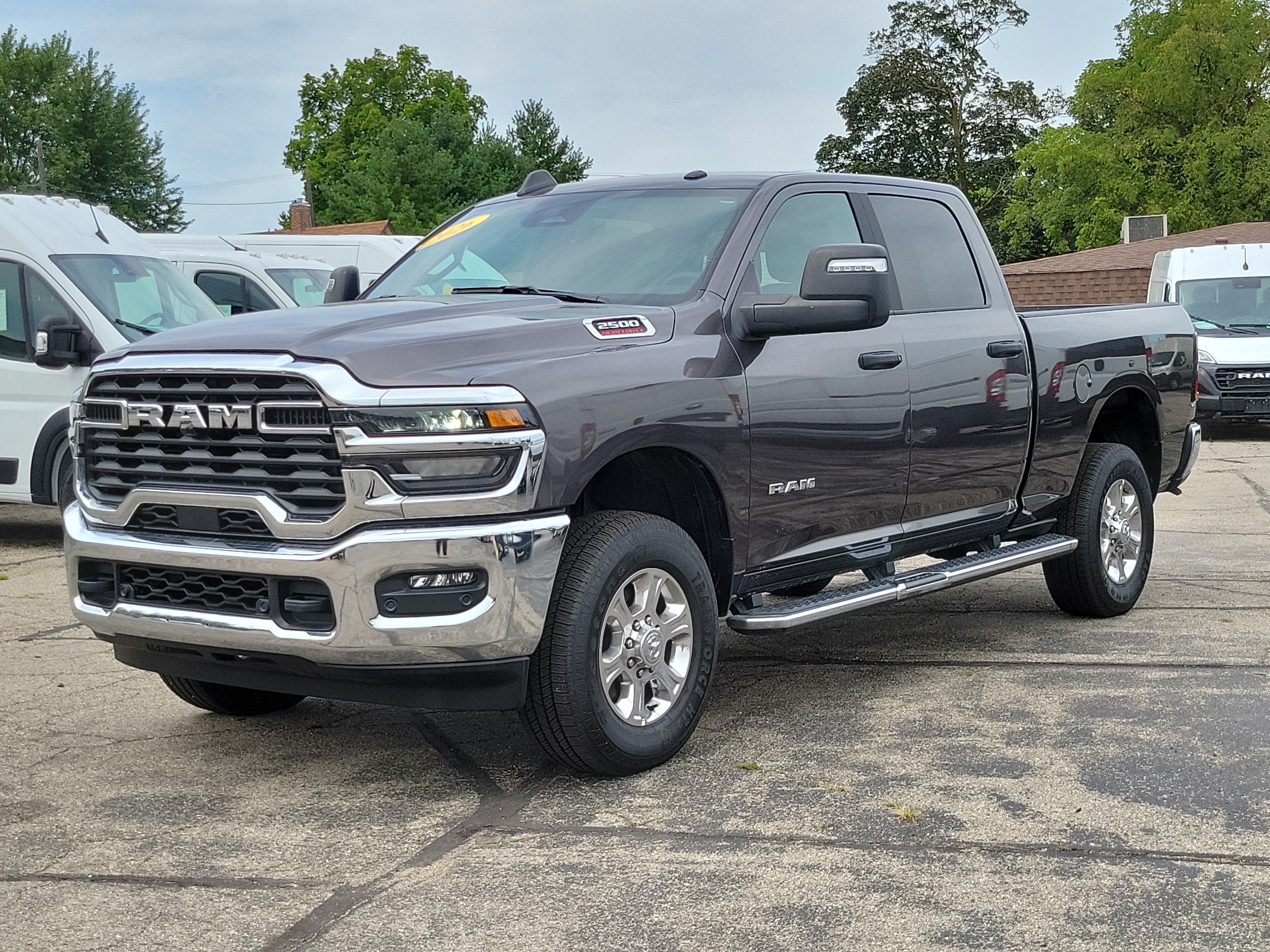 Used 2026 RAM 2500 Big Horn AWD/4WD image 2