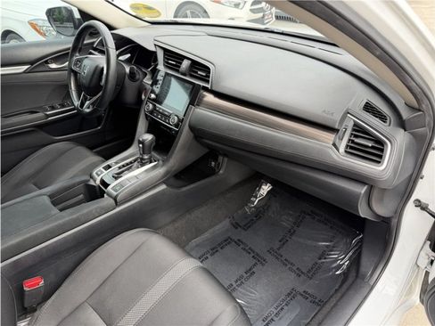 Used 2020 Honda Civic EX image 30