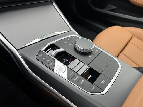Certified 2025 BMW 230i Coupe RWD image 26