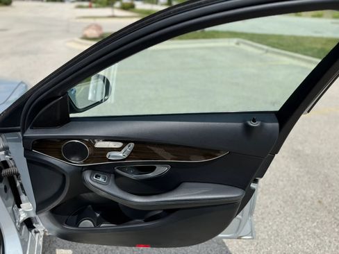 Used 2018 Mercedes-Benz C 300 4MATIC Sedan image 22