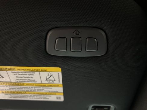 New 2025 Ford F150 Lariat w/ Equipment Group 502A High image 27