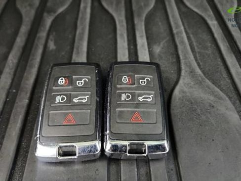 Used 2023 Land Rover Range Rover Velar R-Dynamic S AWD/4WD image 88
