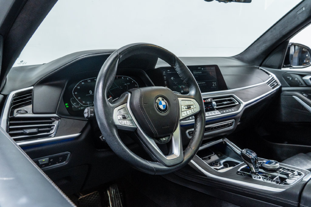 Used 2022 BMW X7 xDrive40i w/ Executive Package AWD/4WD image 4